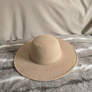 bebe Classic Beige Wide-Brim Hat